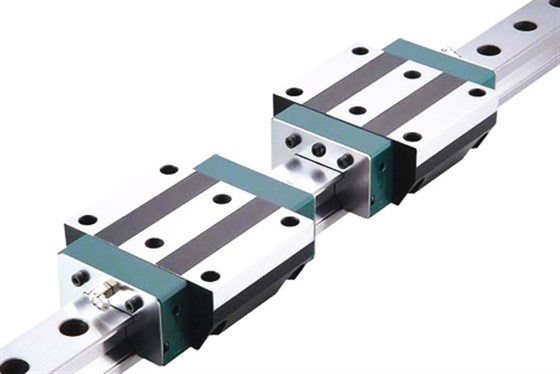滾柱直線(xiàn)導(dǎo)軌